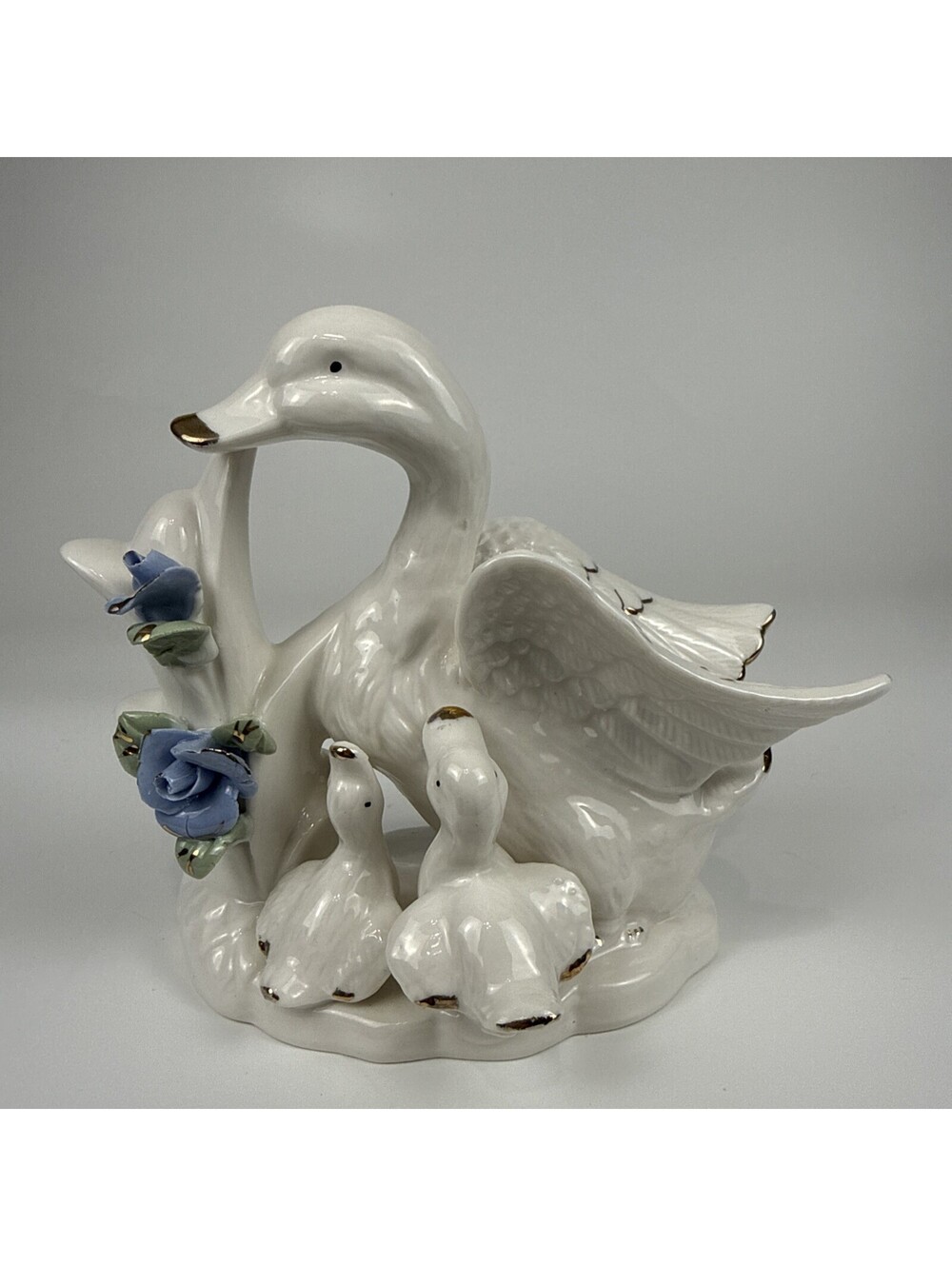 Vintage K’s Collection Porcelain Mother Swan w/ Baby Cygnets Blue Roses Figurine